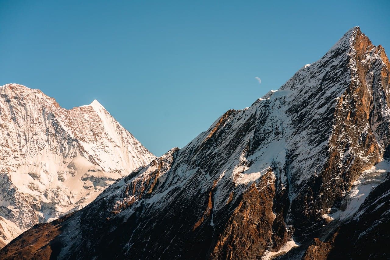 रुकुम पश्चिममा खोलाले बगाउँदा महिलाको मृत्यु