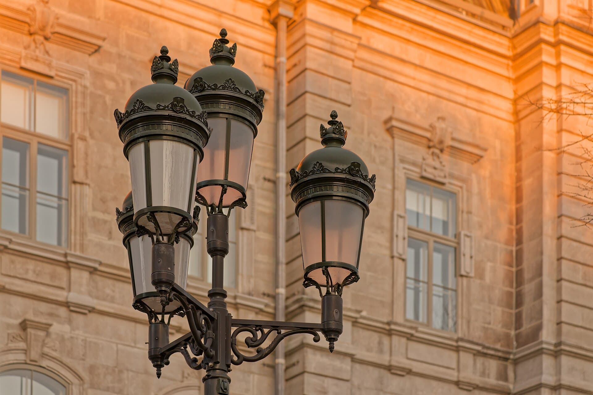 Street lamps at the National Assembly of Quebec.